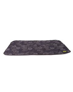Tropical Black